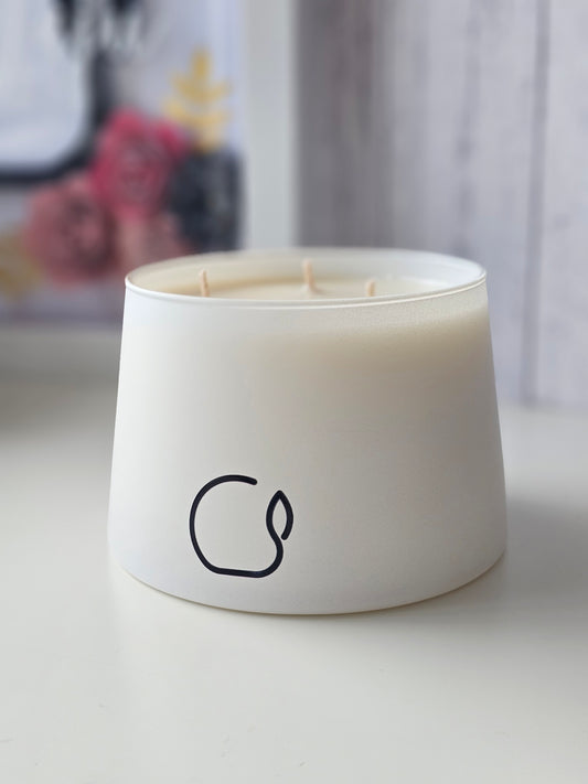 OMG 60Hours Candle - White